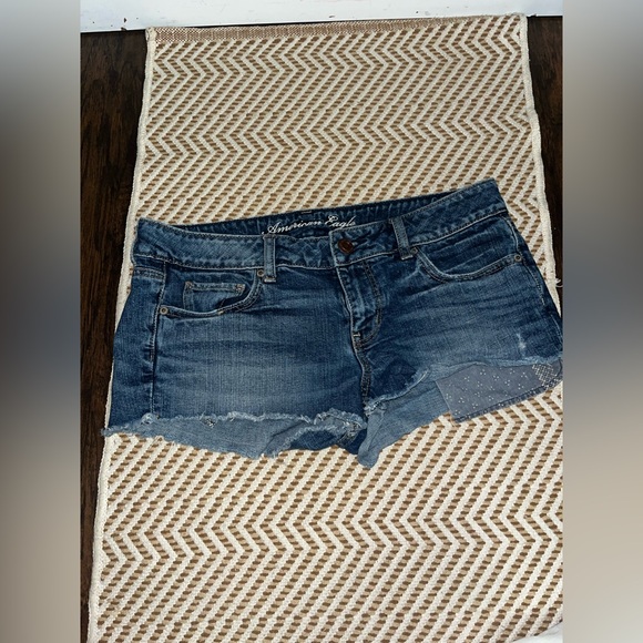 American Eagle outfitters size 8 bundle of 3 pair of jean shorts Y2K style - Picture 2 of 7